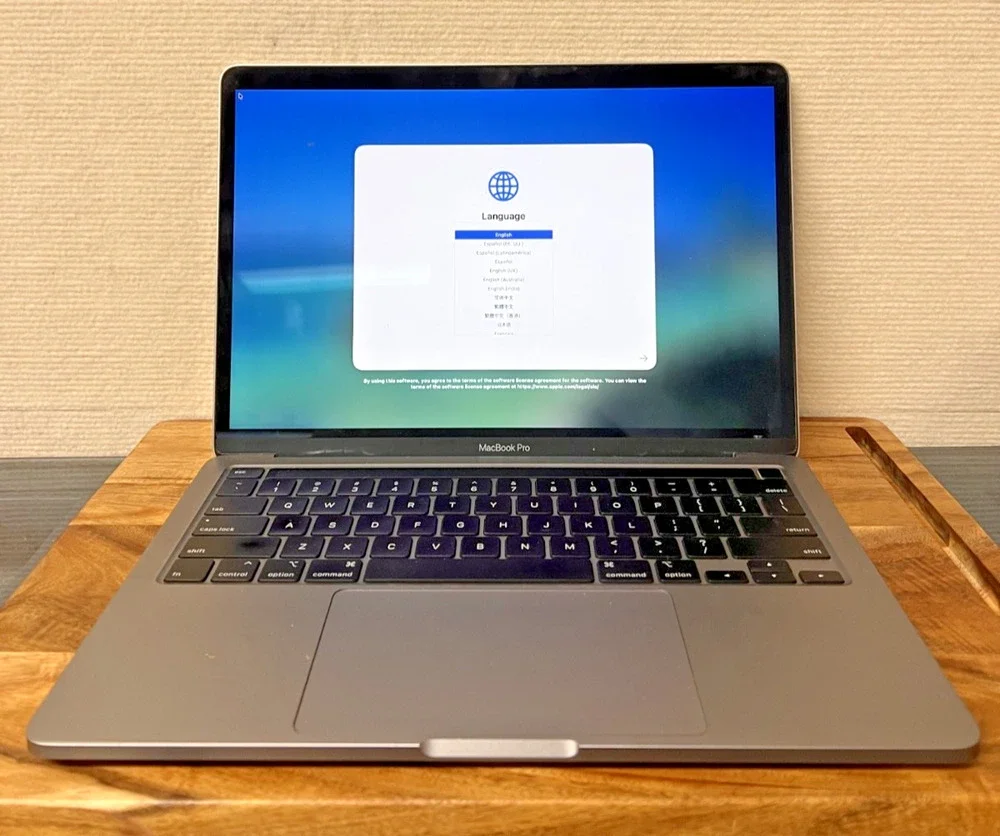 MacBook Pro 13